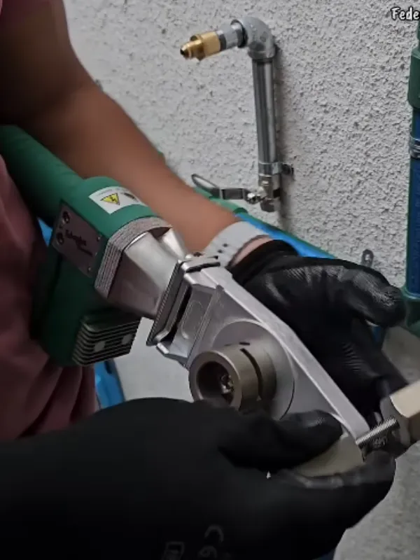 Roofing team working in Irvine, CA